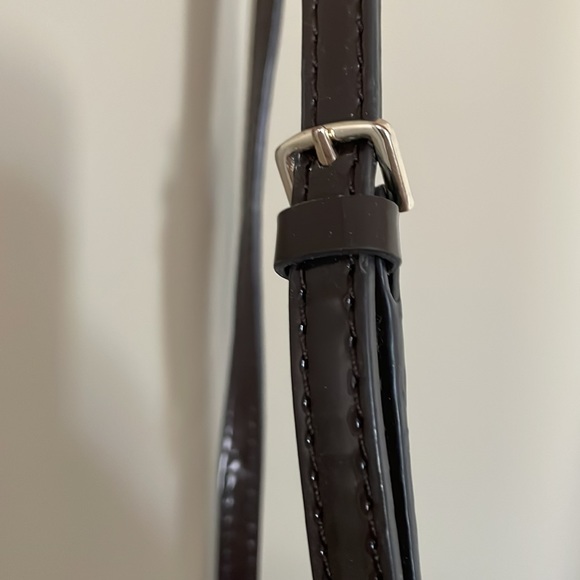 GUESS crossbody bag - Picture 4 of 9
